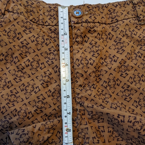Patagonia Tan Cotton Shorts Brown Geometric Print - Picture 5 of 6